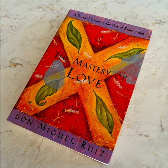 The Mastery of Love by Don Miguel Ruiz… great read! - Picture 1 of 3